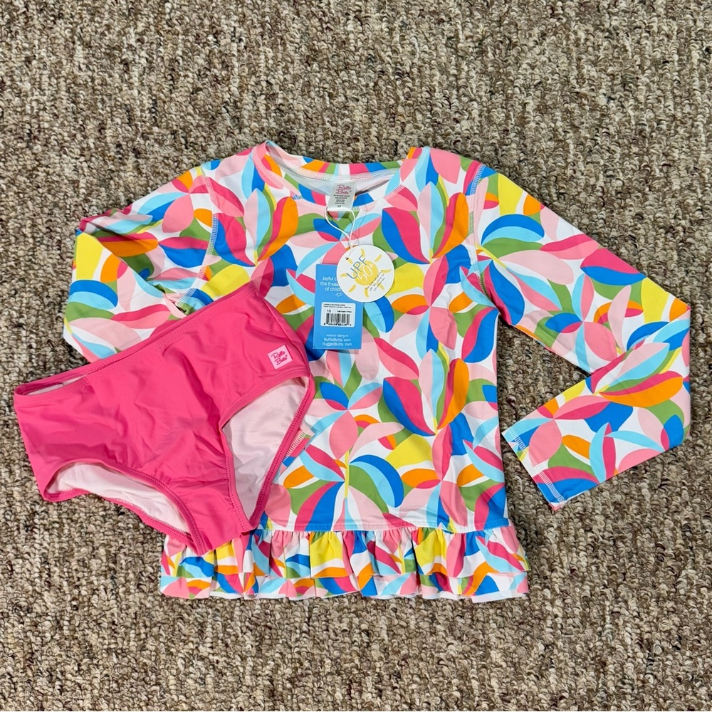 BRAND NEW RuffleButts Rash Guard and Bottoms Swimsuit Swimwear Set Girls 10